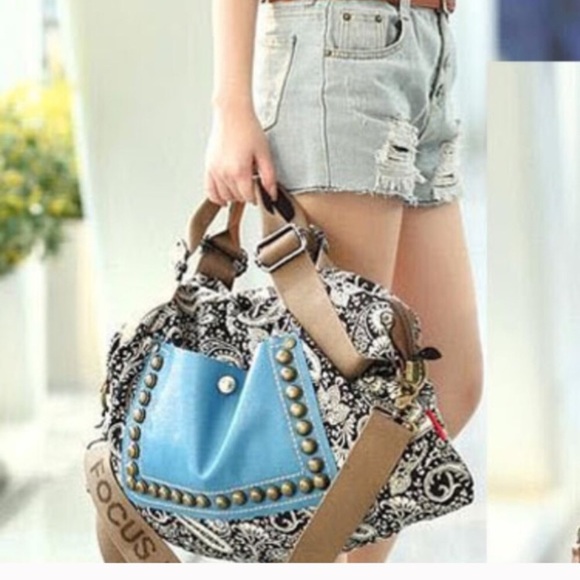 Handbags - 🎊🎊Keep the Compliments Rolling🎊🎊